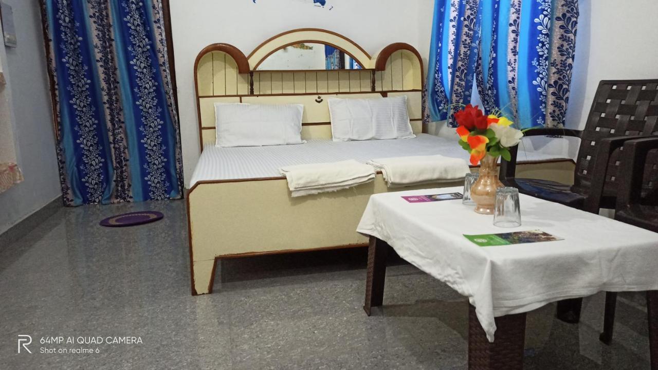 Hostel Buddha Khajuraho Khajurāho Quarto foto
