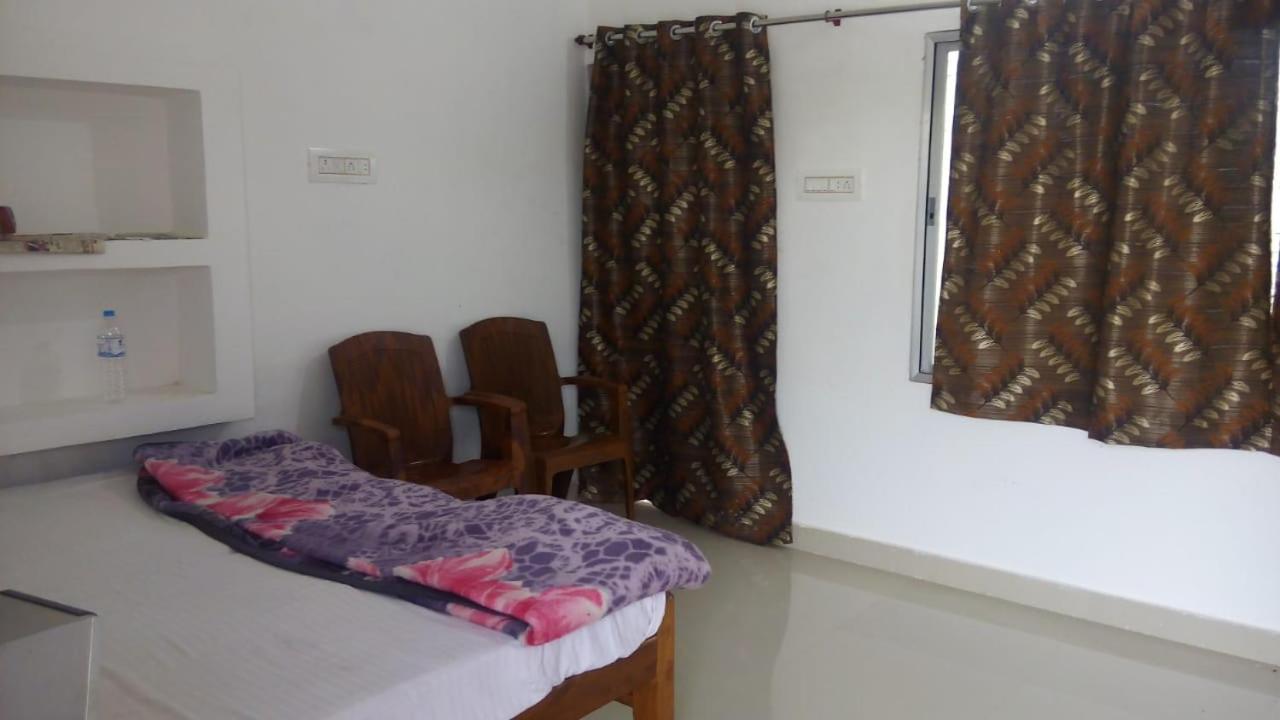 Hostel Buddha Khajuraho Khajurāho Quarto foto